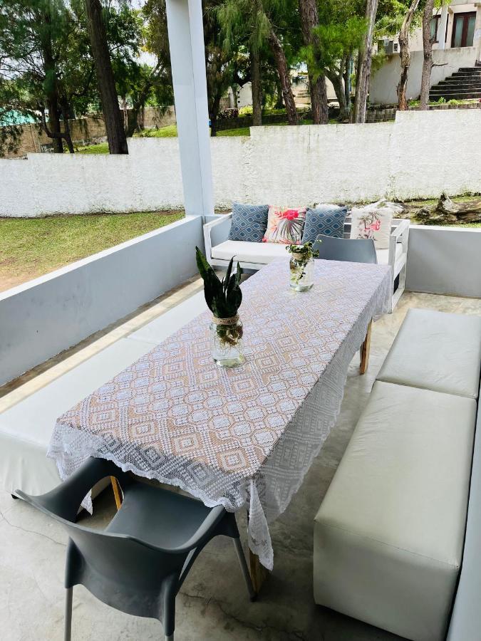 ポンタ・ド・オウロ Casa Cinzaヴィラ エクステリア 写真